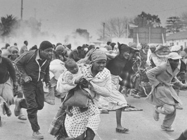 75 Jahre HEKS - Engagement gegen die Apartheid