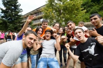 Friedenscamps für Jugendliche in Armenien und Georgien