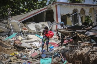 Nach dem schweren Erdbeben in Haiti: HEKS leistet humanitäre Hilfe für 500'000 Franken